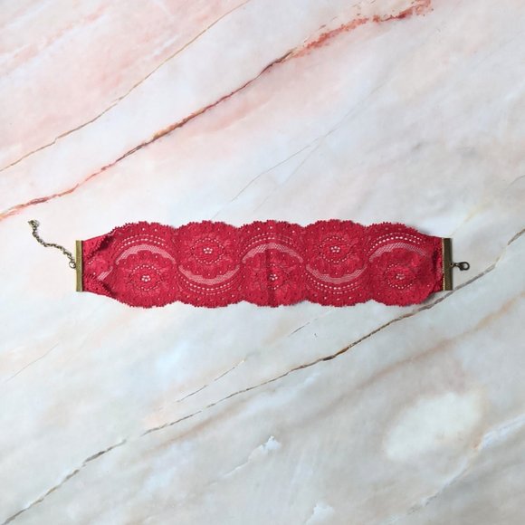 Fantasy Fairycore Red Wide Lace Collar Choker Necklace with Adjustable Clasp - Picture 3 of 4